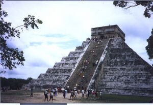 Kukulkan Pyramide.jpg